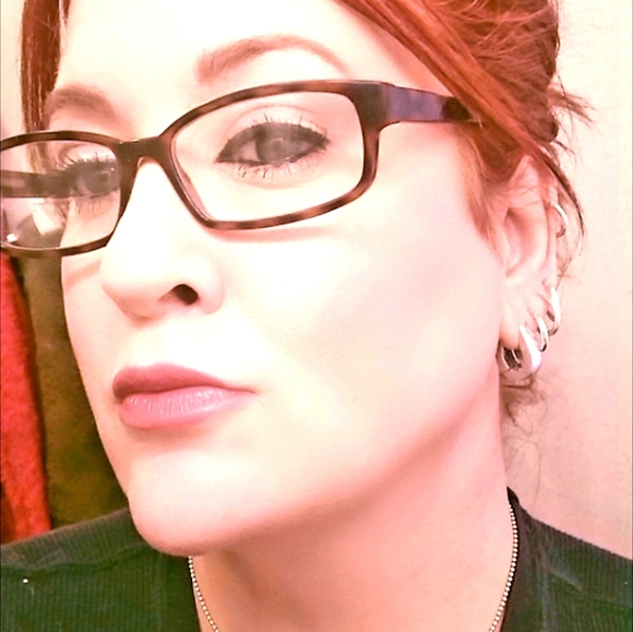 Meet your Posher, Taralynne - Picture 2 of 8